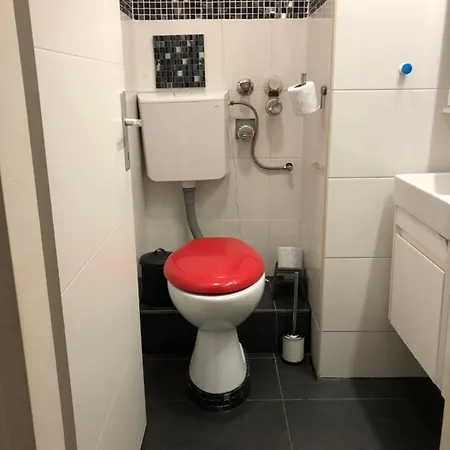 Appartamento Charmante 2-zimmer 1 Wohnzimmer Im Zentrum Von Innsbruck, Wifi *