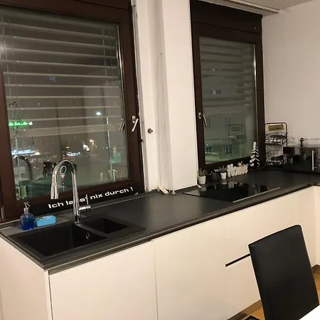 Apartman Charmante 2-zimmer 1 Wohnzimmer Im Zentrum Von Innsbruck, Wifi
